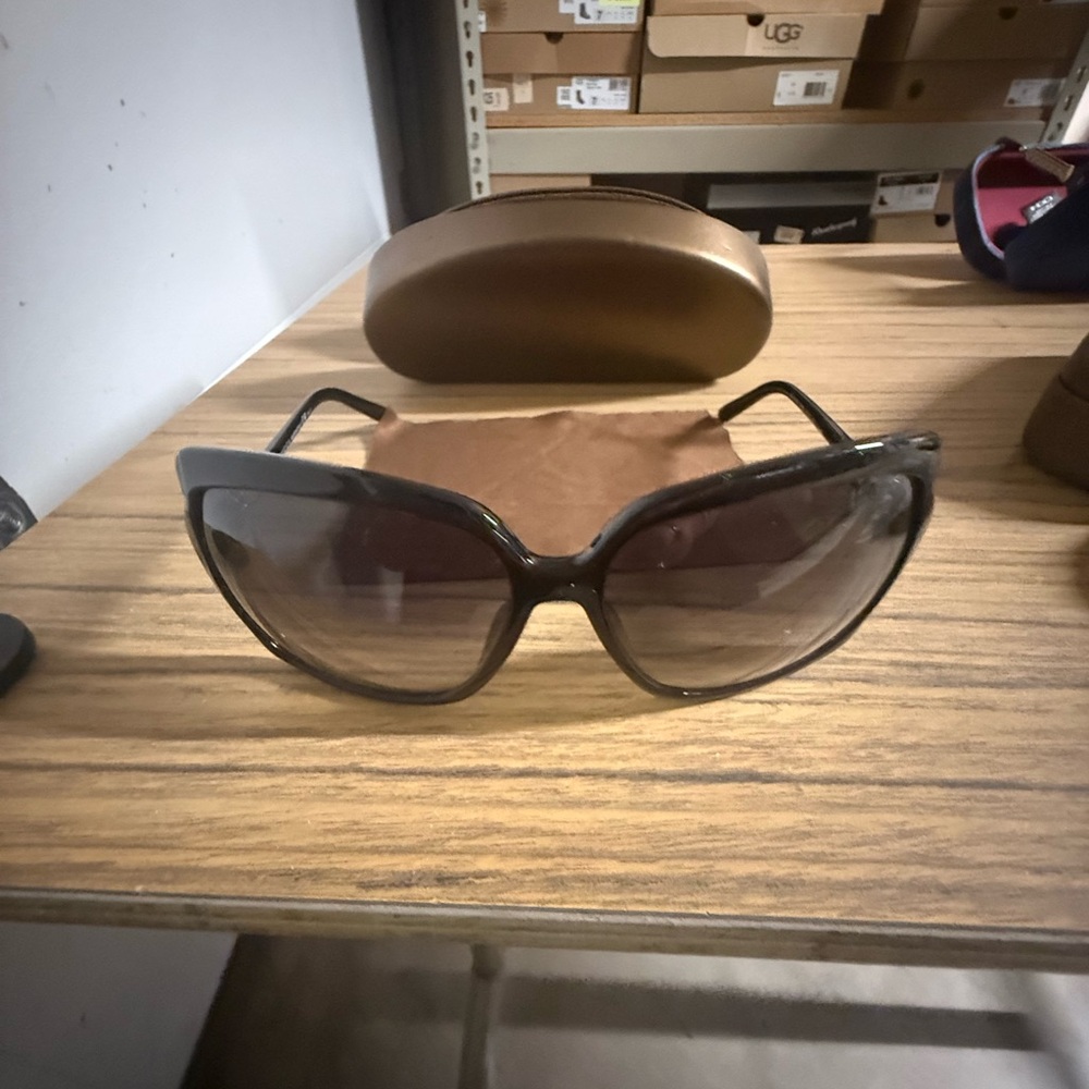 Gucci Bamboo Accents Black/Dark Gray Oversized Sunglasses